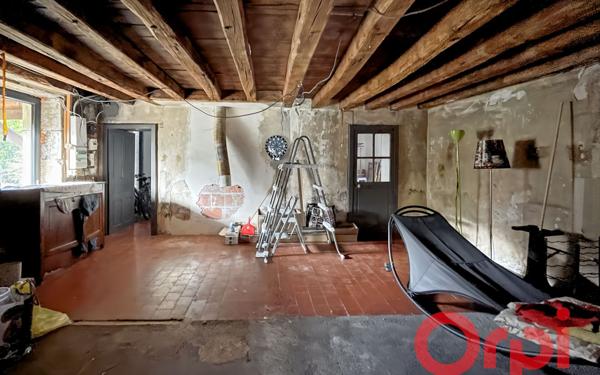 Maison à vendre    4 pièces • 200 m2 Mornay-sur-Allier