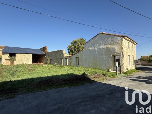 Maison à vendre 4 pièces 76 m² Mauzé-sur-le-Mignon