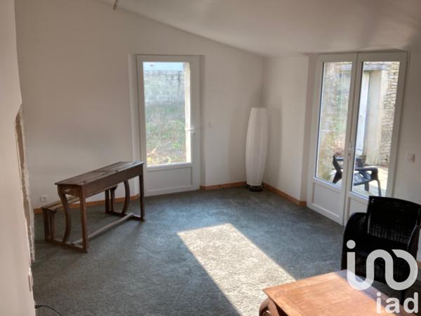 Maison à vendre 4 pièces 76 m² Mauzé-sur-le-Mignon