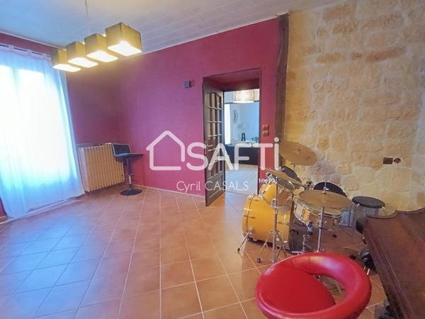 Maison 7 pièces de 197 m2 avec un terrain clos de 443 m2