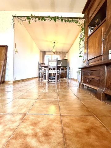 Maison à PARON, 89100 - 4 pièces 95m²