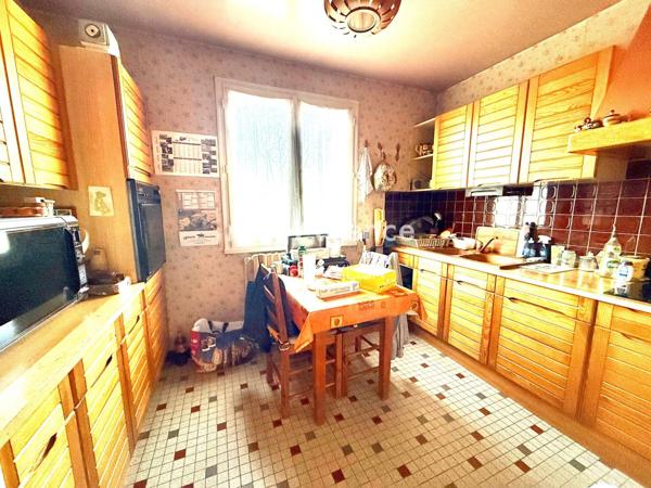 Maison à PARON, 89100 - 4 pièces 95m²
