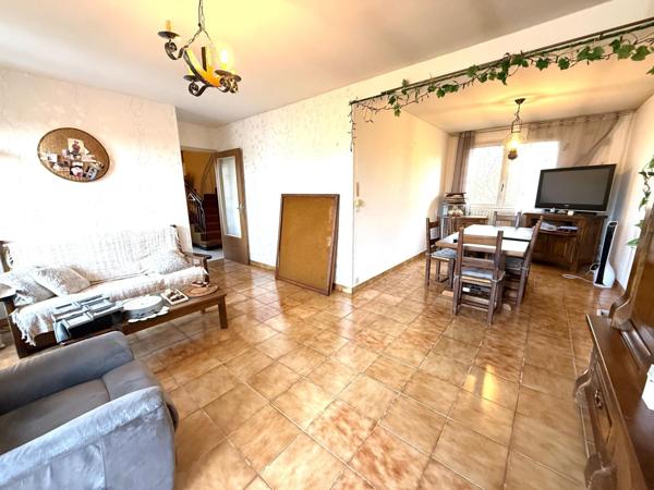 Maison à PARON, 89100 - 4 pièces 95m²