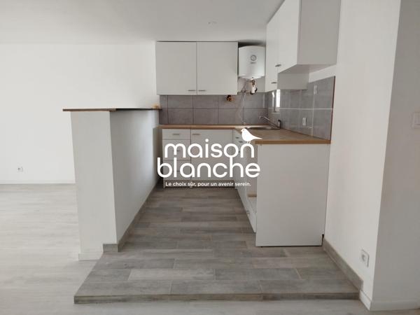 APPARTEMENT AU 2ème étage