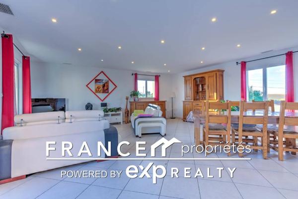 Maison de qualité avec piscine et vue dominante sur les Pyrénées