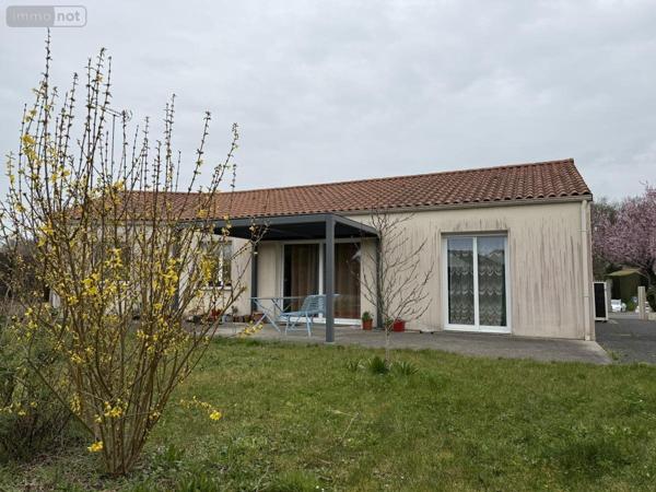 Maison à vendre à La Jubaudière dans le Maine-et-Loire (49510), ref : 49058-1472