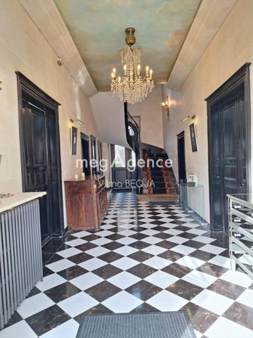 Maison à SENS, 89100 - 8 pièces 285m²