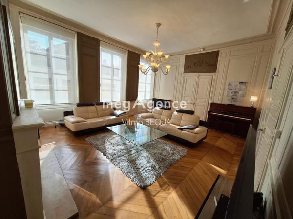 Maison à SENS, 89100 - 8 pièces 285m²