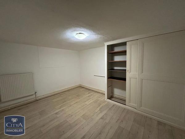 Appartement à louer 2 pièces 79.42m² Villeurbanne (69100)