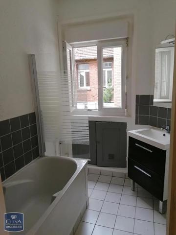 Appartement à louer 2 pièces 45.59m² Arras (62000)