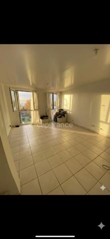 Appartement F4 divisé en 2lot GAGNY (93)