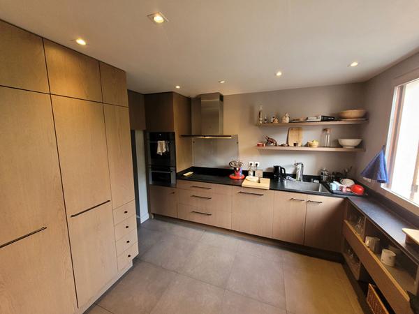 Maison L Hay Les Roses 5 pièce(s) 103 m2