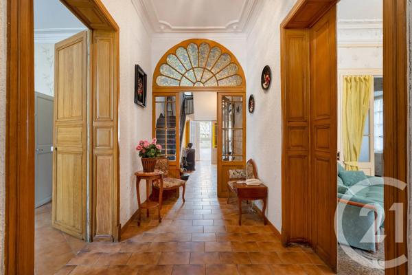 Maison à vendre  10 pièces - 312,77 m 2   LANGLADE  - 30