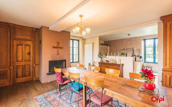 Maison à vendre    6 pièces • 320 m2 Fère-en-Tardenois