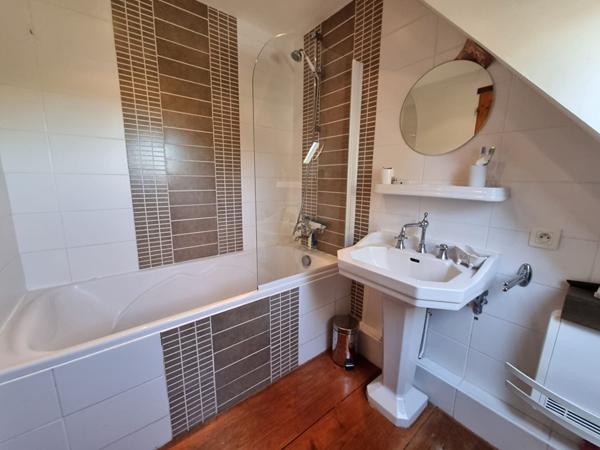 Maison individuelle, Neufchatel 6 pièces 145 m²