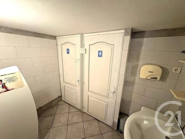 Immeuble à vendre  202 m 2   CUGNAUX  - 31
