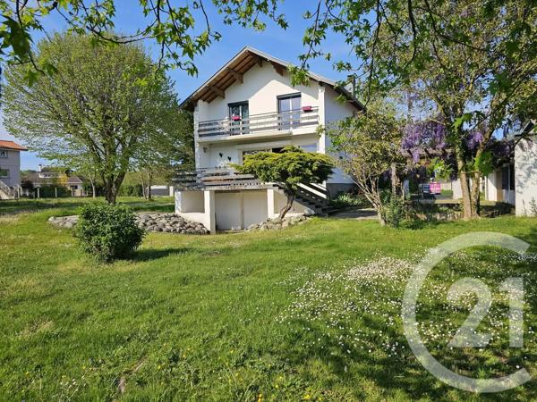 Maison à vendre  8 pièces - 205 m 2   VIGNEC  - 65