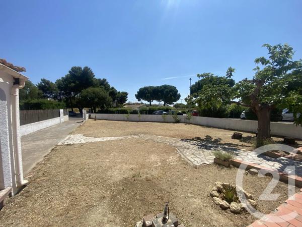 Maison à vendre  4 pièces - 86 m 2   PEZENAS  - 34