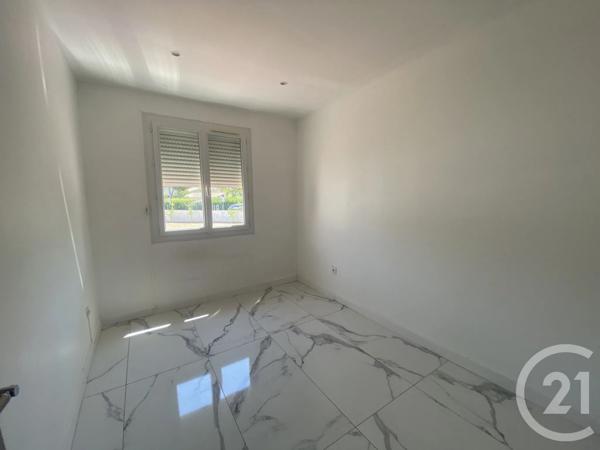 Maison à vendre  4 pièces - 86 m 2   PEZENAS  - 34