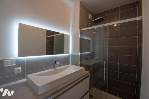 APPARTEMENT TRES RECENT A PROXIMITE DU CENTRE BOURG