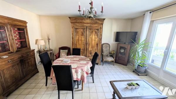 Appartement T3  de 73.89m² avec balcon CUSSET CENTRE  Résidence Standing Ascenseur