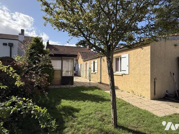 Maison de ville de plain-pied