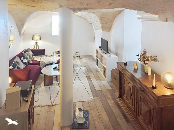 Maison à vendre 244 203 € Aimargues 4 p 93 m² DPE C