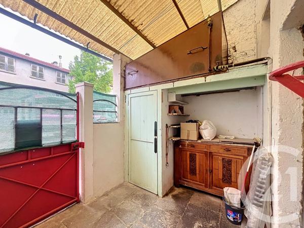 Appartement F3 à vendre  3 pièces - 60,50 m 2   ST POURCAIN SUR SIOULE  - 03