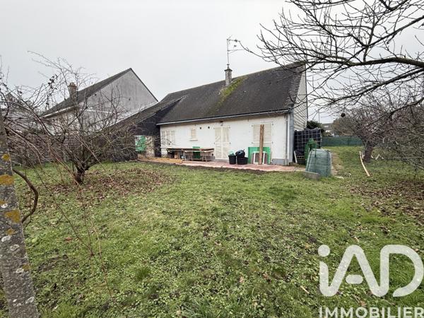 Maison à vendre 5 pièces 92 m² Saint-Barthélemy-d'Anjou