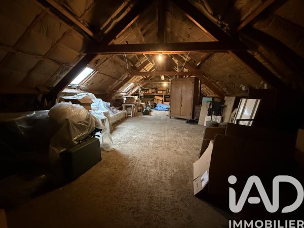 Maison à vendre 5 pièces 92 m² Saint-Barthélemy-d'Anjou