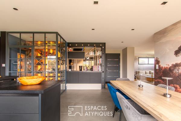 Lumineuse contemporaine au panorama verdoyant