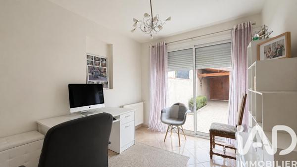 Maison à vendre 6 pièces 151 m² Sartrouville