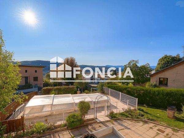 À vendre Maison 10 pièces 245 m² - Gap 05000