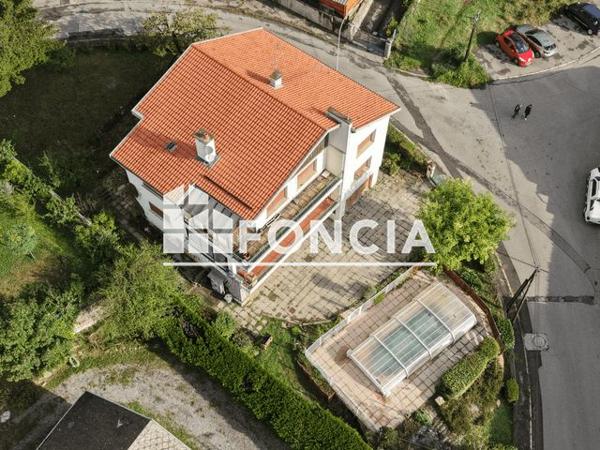 À vendre Maison 10 pièces 245 m² - Gap 05000