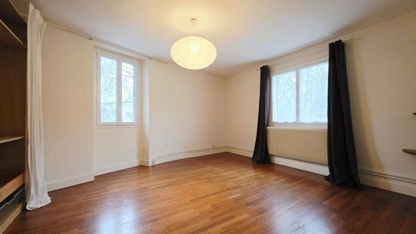 BOURGES PROCHE CENTRE 134M² 5 PIECES 4 CHAMBRES GARAGE