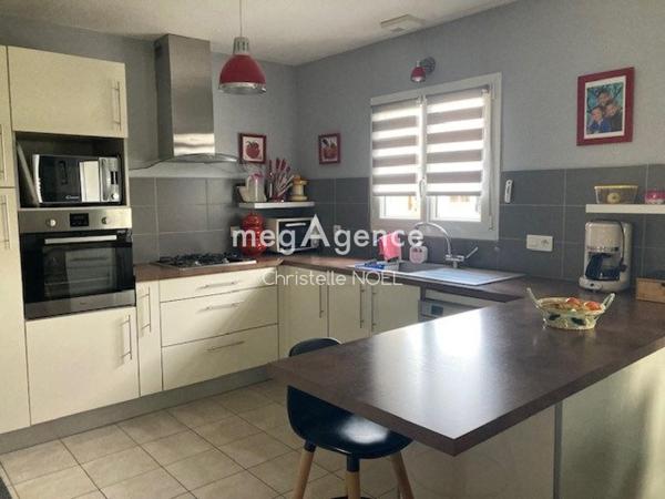 Maison à ANGLES, 85750 - 4 pièces 93m²