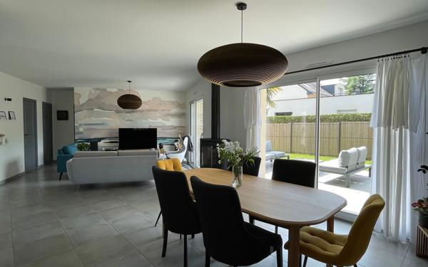 Maison à vendre    5 pièces • 106 m2 Surzur