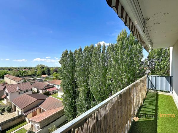 Grand appartement lumineux 87 m² avec balcon, 3 chambres et double garage à Saint-Dizier – Proche centre-ville