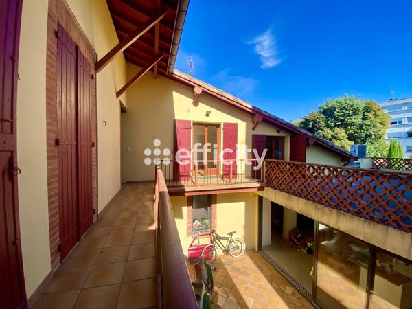 Maison 7 pièces - 238 m² Exclusivité efficity