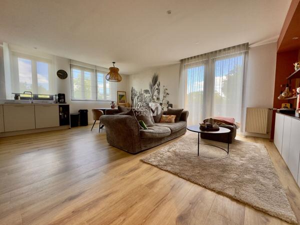 Appartement - À vendre - 72 m² - LAVAL | The Door Man