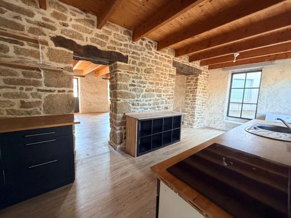 Maison à louer 5 pièces Proche de PLOUAY (56)