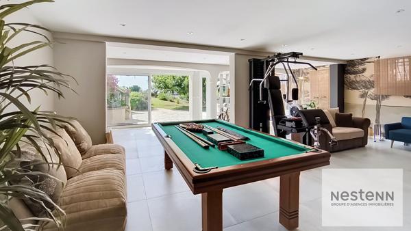 SAINT AYGULF SPACIEUSE VILLA VUE MER PISCINE GARAGE