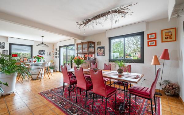 Maison à vendre    6 pièces • 150 m2 Guérande