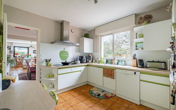 Maison à vendre    6 pièces • 150 m2 Guérande