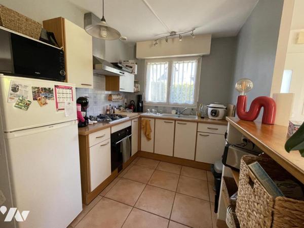 Maison 3 chambres – PLOEREN – Kerthomas - Beau terrain  