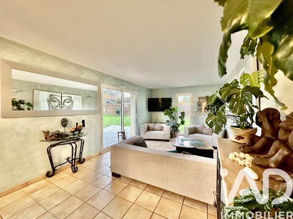 Maison à vendre 9 pièces 166 m² Plomelin