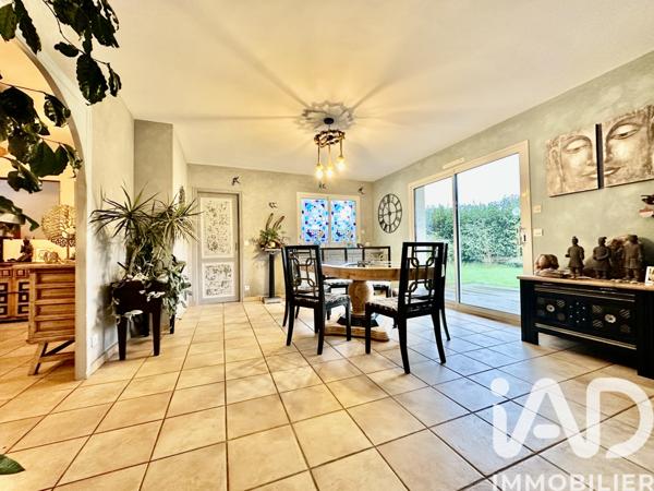 Maison à vendre 9 pièces 166 m² Plomelin