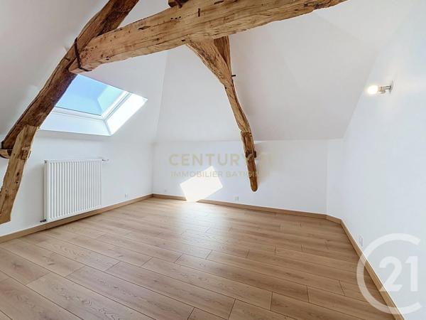 Maison à vendre  4 pièces - 111,80 m 2   BOURGOIN JALLIEU  - 38