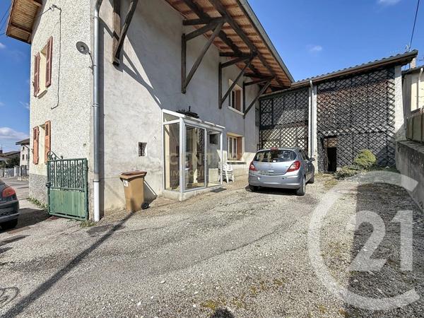 Maison à vendre  4 pièces - 111,80 m 2   BOURGOIN JALLIEU  - 38