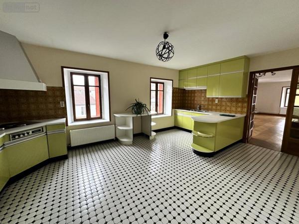 Appartement à vendre à Saint-Flour dans le Cantal (15100), ref : 15046-21